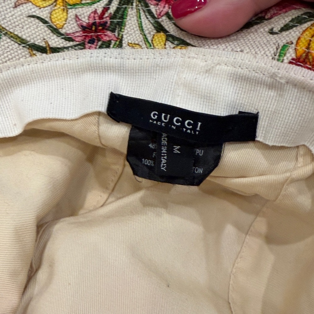 Gucci White Floral Print Bucket Hat with Beige Leather Trim - Picture 5 of 14